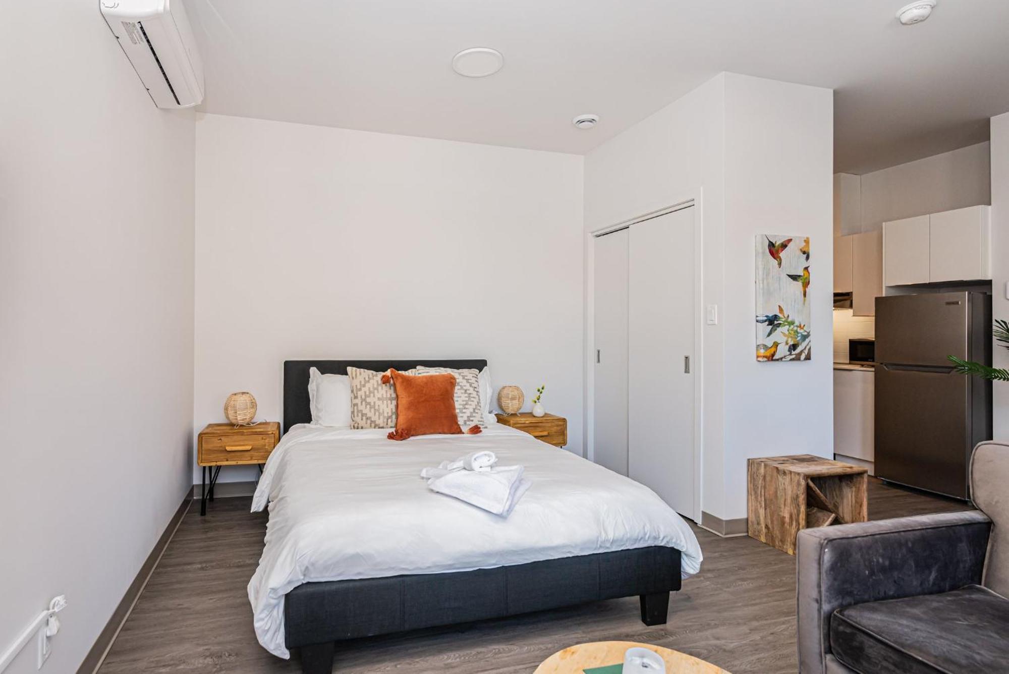 Wonderful New Studio Close To Mount Royal By Den Stays Montreal Pokoj fotografie